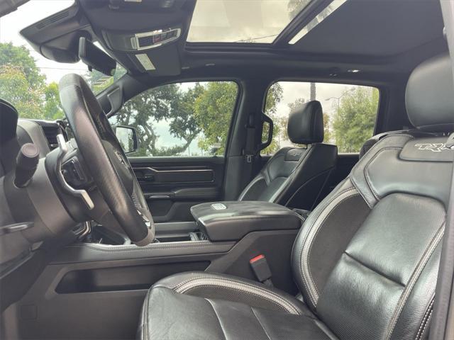 Photo of 2021 Diamond Black Crystal Pearlcoat RAM 1500