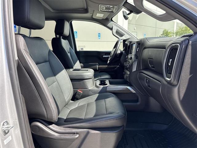 Photo of 2021 Silver Ice Metallic Chevrolet Silverado 1500