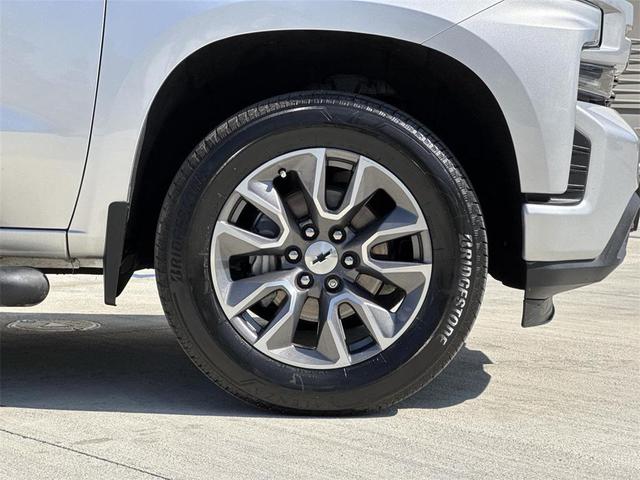 Photo of 2021 Silver Ice Metallic Chevrolet Silverado 1500