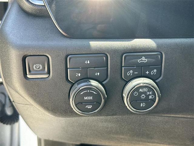 Photo of 2024 Summit White Chevrolet Silverado 2500