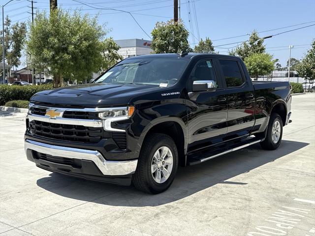 Photo of 2024 Black Chevrolet Silverado 1500