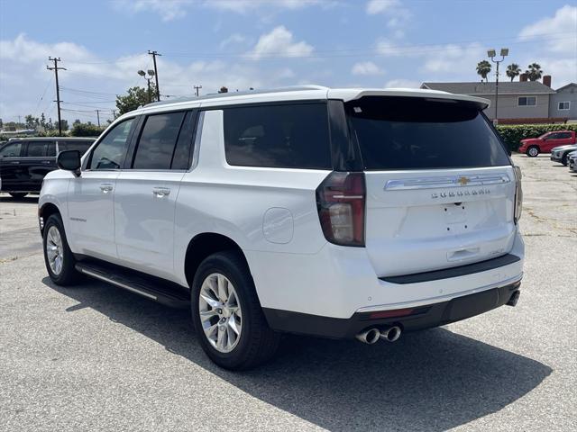 Photo of 2023 Summit White Chevrolet Suburban