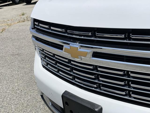 Photo of 2023 Summit White Chevrolet Suburban