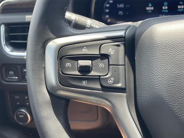 Photo of 2023 Summit White Chevrolet Suburban