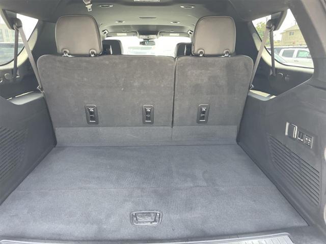 Photo of 2023 Summit White Chevrolet Suburban
