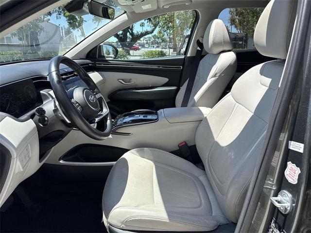 Photo of 2023 Amazon Gray Hyundai TUCSON Hybrid