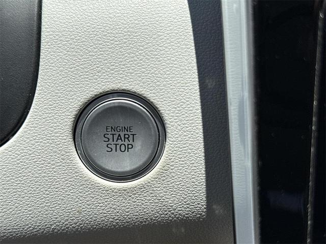 Photo of 2023 Amazon Gray Hyundai TUCSON Hybrid