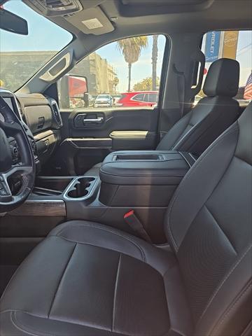 Photo of 2022 Northsky Blue Metallic Chevrolet Silverado 3500