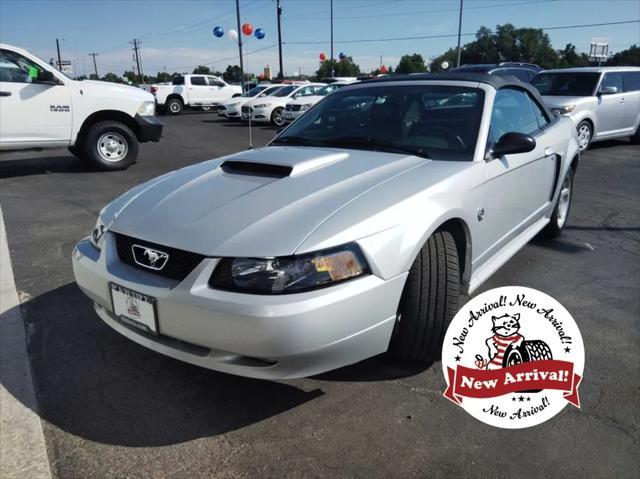 2004 Ford Mustang