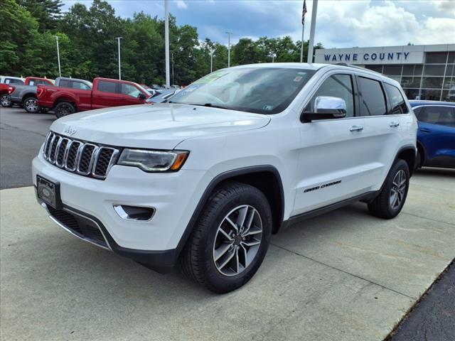 Photo of 2020 Bright White Clearcoat Jeep Grand Cherokee