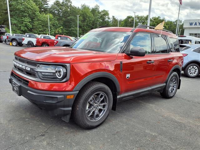 Photo of 2022 Hot Pepper Red Tinted Clearcoat Ford Bronco Sport