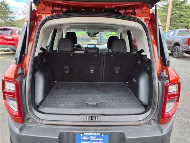 Photo of 2022 Hot Pepper Red Tinted Clearcoat Ford Bronco Sport