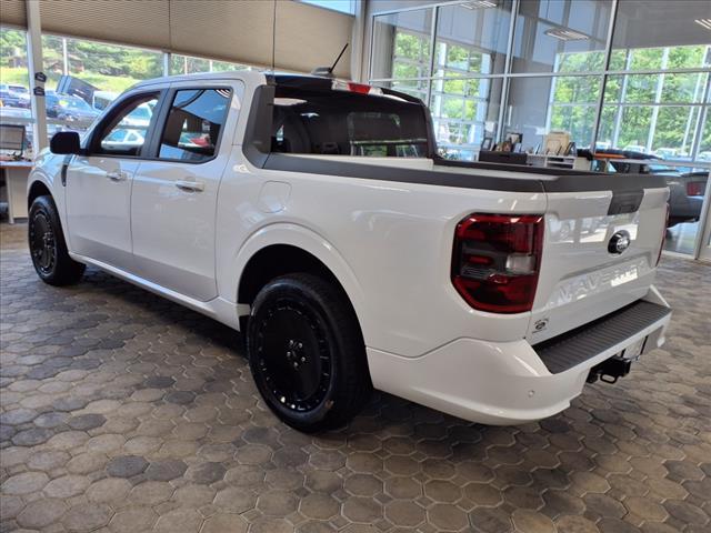 Photo of 2025 Oxford White Clearcoat Ford Maverick