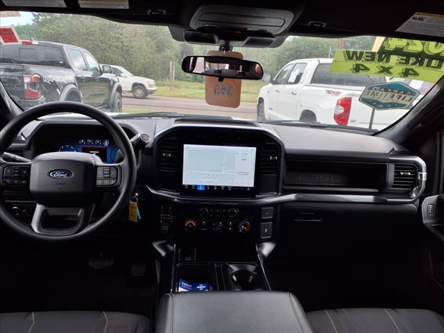 Photo of 2024 Oxford White Ford F-150