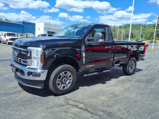 Photo of 2025 Agate Black Metallic Ford F-250