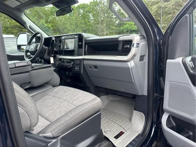Photo of 2023 Antimatter Blue Metallic Ford F-350