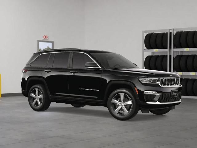 Photo of 2025 Diamond Black Jeep Grand Cherokee