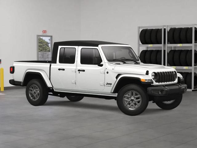 Photo of 2025 Bright White Clearcoat Jeep Gladiator