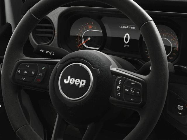 Photo of 2025 Bright White Clearcoat Jeep Gladiator