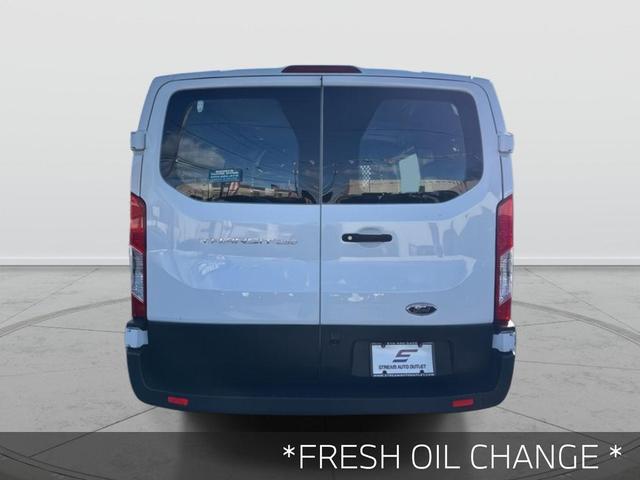Photo of 2022 Oxford White Ford Transit-250