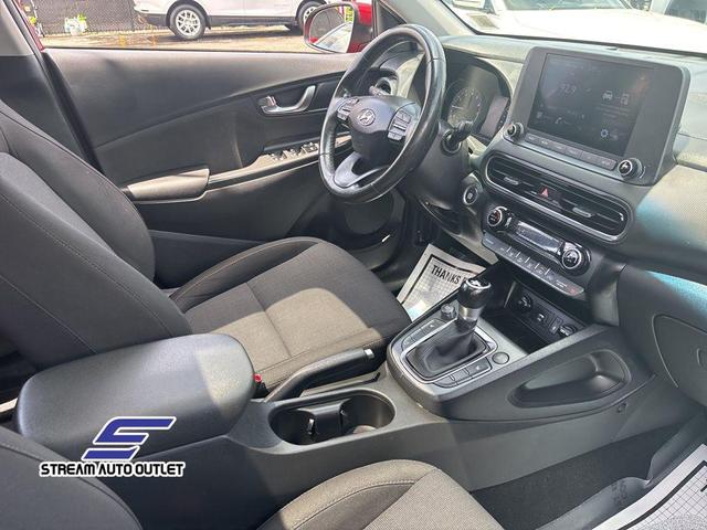 Photo of 2022 Pulse Red Hyundai KONA