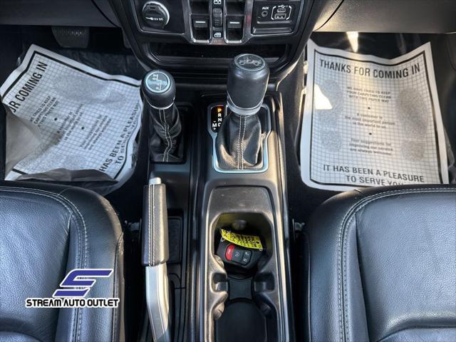 Photo of 2019 Bright White Clearcoat Jeep Wrangler Unlimited