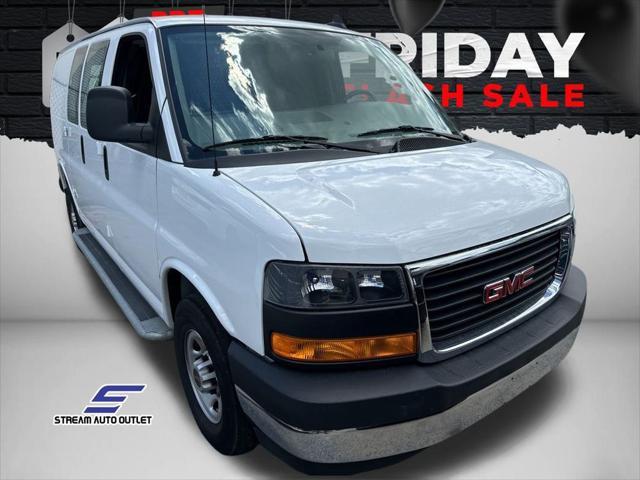 2022 GMC Savana 2500