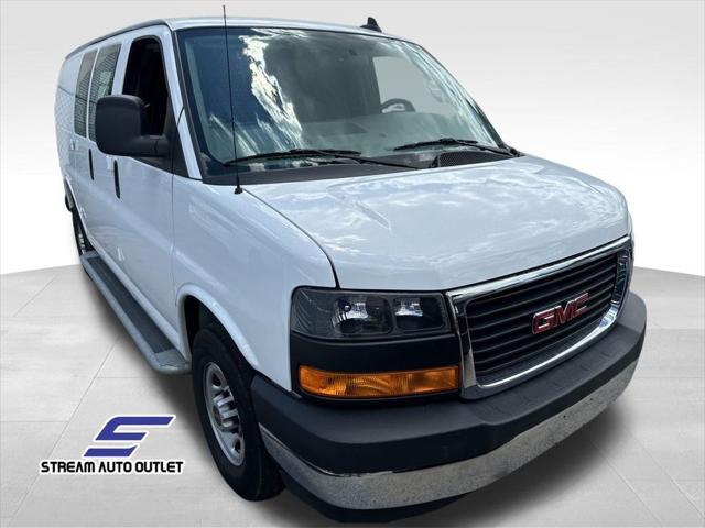 2022 GMC Savana 2500