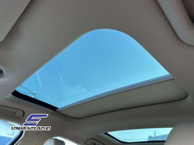 Photo of 2020 Blue Porsche Panamera