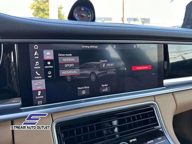 Photo of 2020 Blue Porsche Panamera