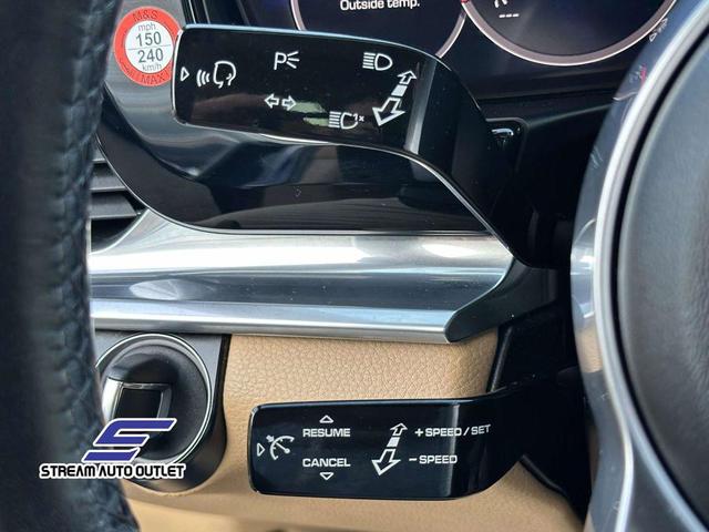 Photo of 2020 Blue Porsche Panamera