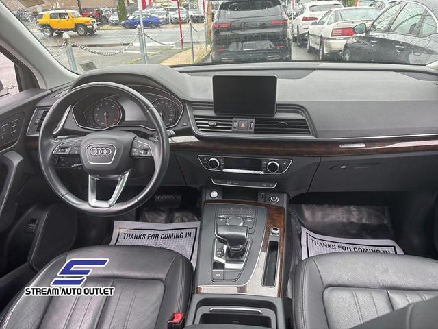 Photo of 2019 Brilliant Black Audi Q5
