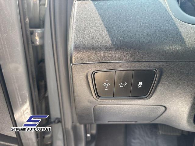 Photo of 2024 Hampton Gray Hyundai TUCSON