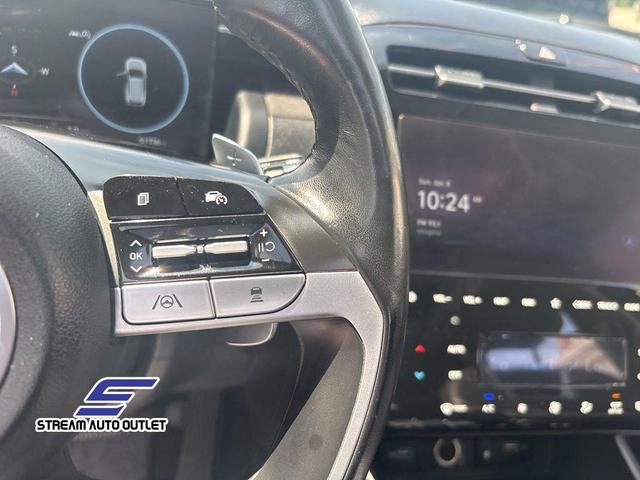Photo of 2024 Hampton Gray Hyundai TUCSON