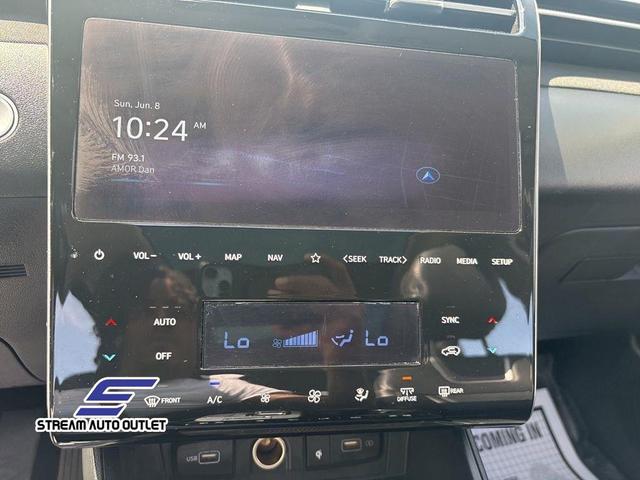 Photo of 2024 Hampton Gray Hyundai TUCSON