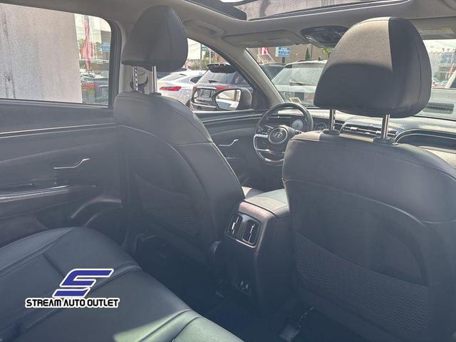 Photo of 2024 Hampton Gray Hyundai TUCSON