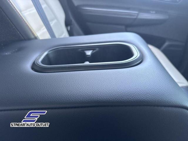 Photo of 2023 Gray Honda CR-V Hybrid