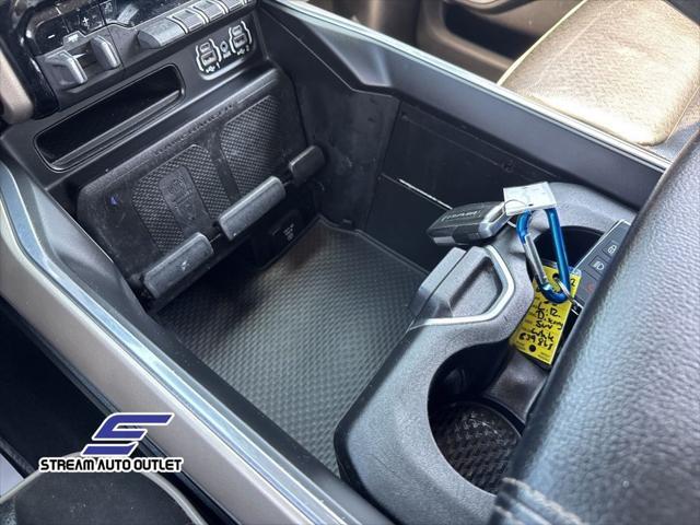Photo of 2021 Bright White Clearcoat RAM 1500