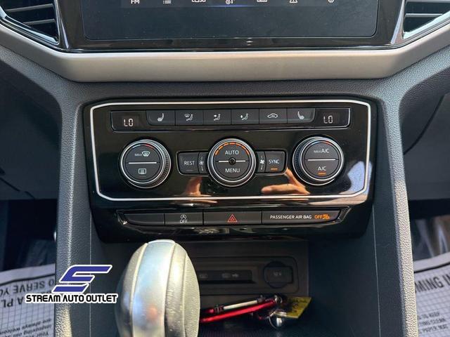 Photo of 2022 White Volkswagen Atlas