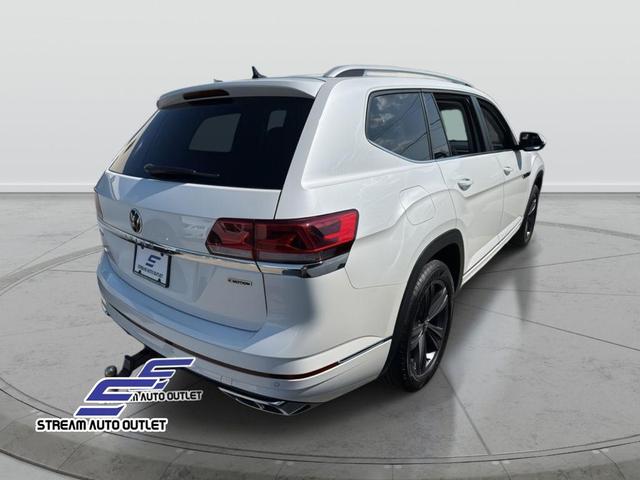 Photo of 2022 White Volkswagen Atlas