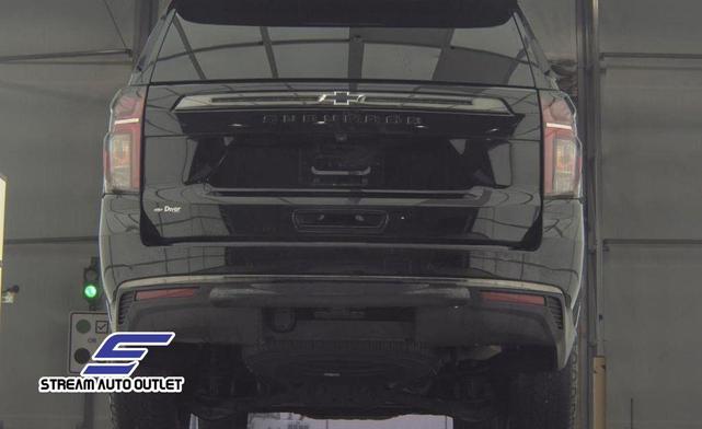 Photo of 2022 Black Chevrolet Suburban