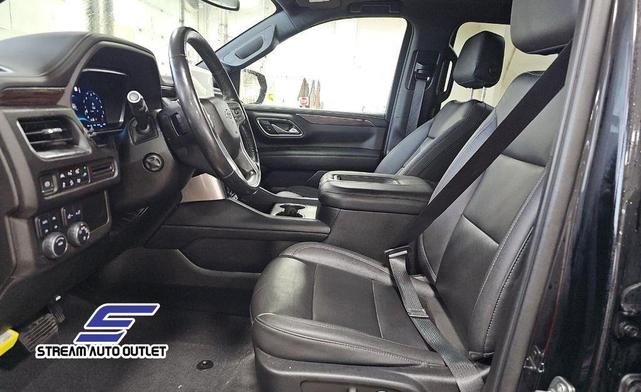 Photo of 2022 Black Chevrolet Suburban