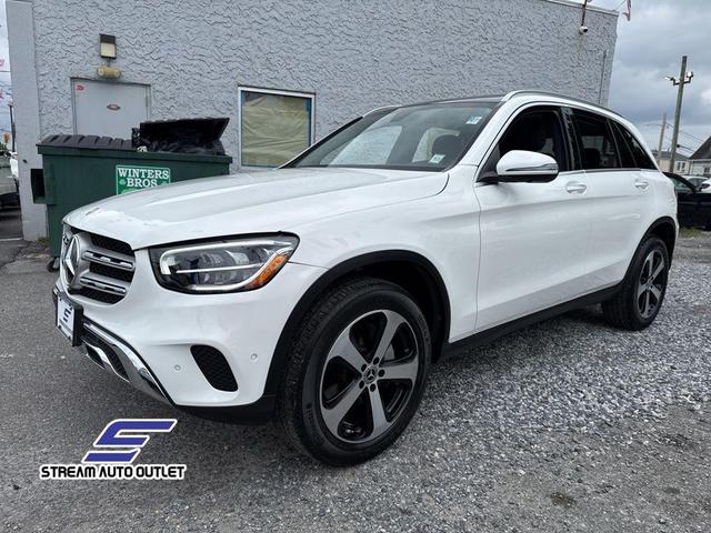 Photo of 2021 White Mercedes-Benz GLC 300