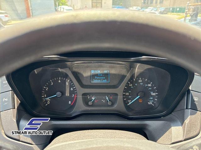 Photo of 2019 Oxford White Ford Transit-350