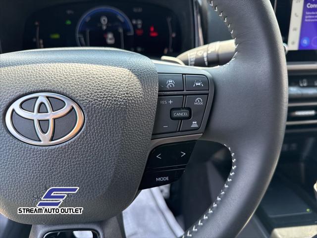 Photo of 2025 Blue Toyota Camry