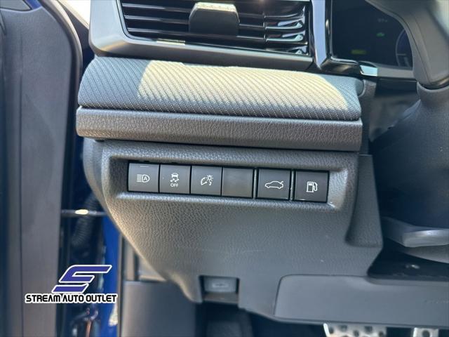 Photo of 2025 Blue Toyota Camry