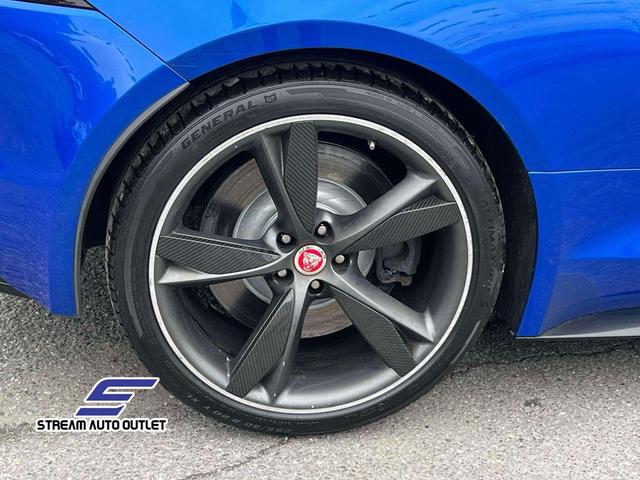 Photo of 2019 Blue Jaguar F-TYPE