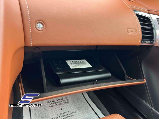 Photo of 2019 Blue Jaguar F-TYPE