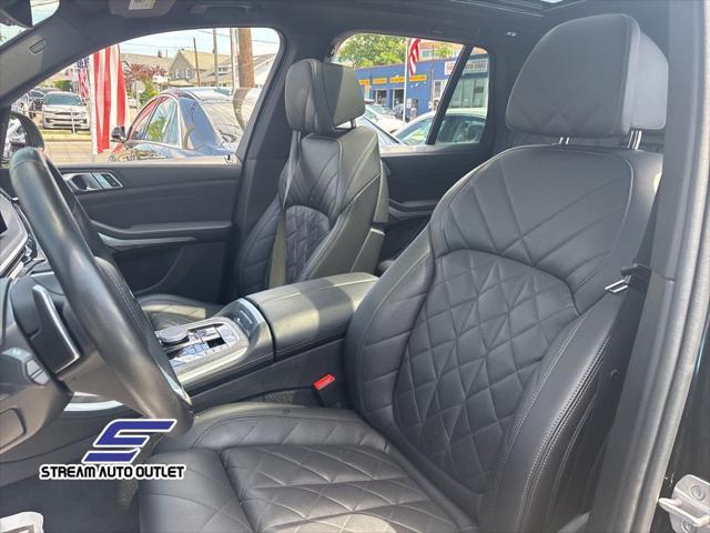 Photo of 2024 Black BMW X5