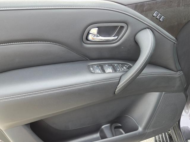Photo of 2024 Anthracite Gray INFINITI QX80